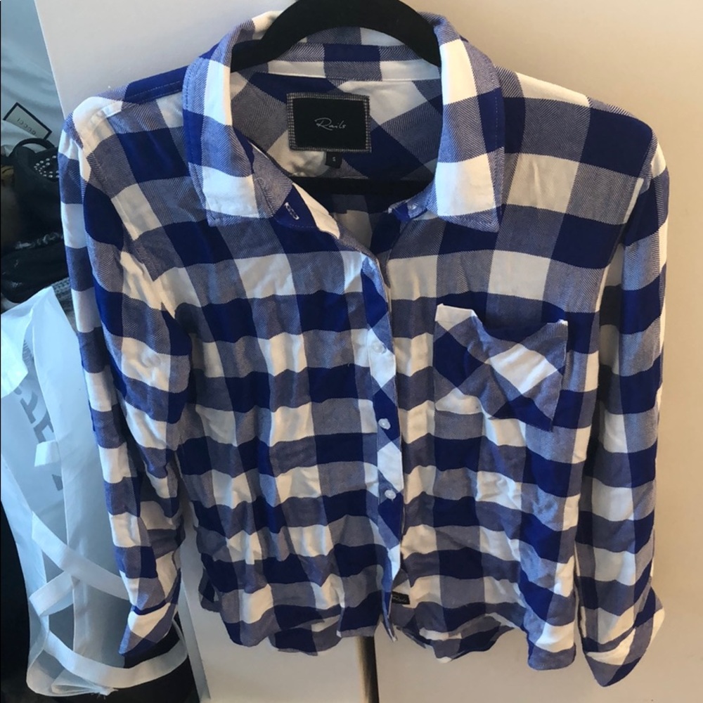 Rails flannel w front pocket